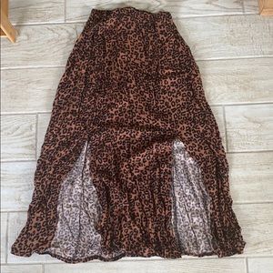 AEO high waist cheetah slit maxi skirt size M